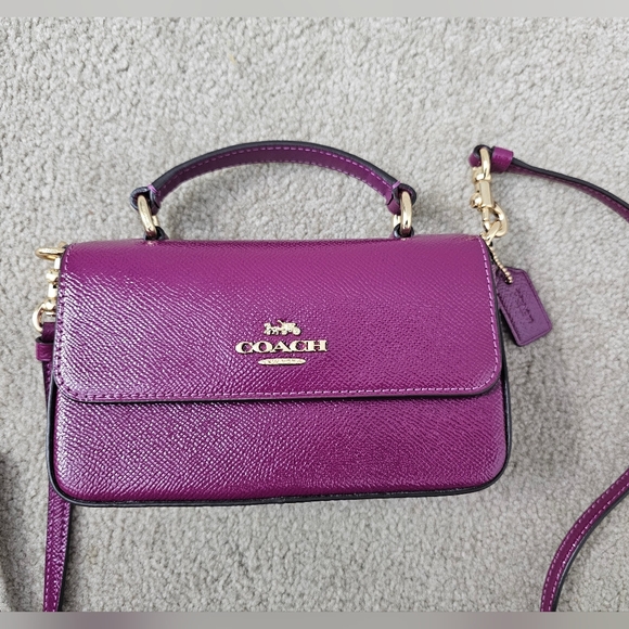 Coach Handbags - Authentic Coach Crossbody Bag